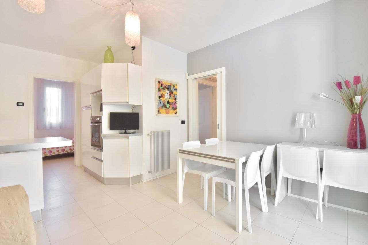Liro Apartments Лідо-ді-Єзоло Екстер'єр фото